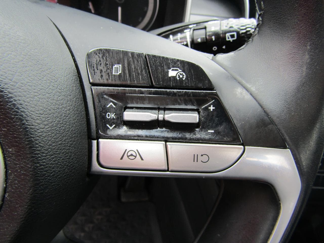 2021 Hyundai TUCSON - 26