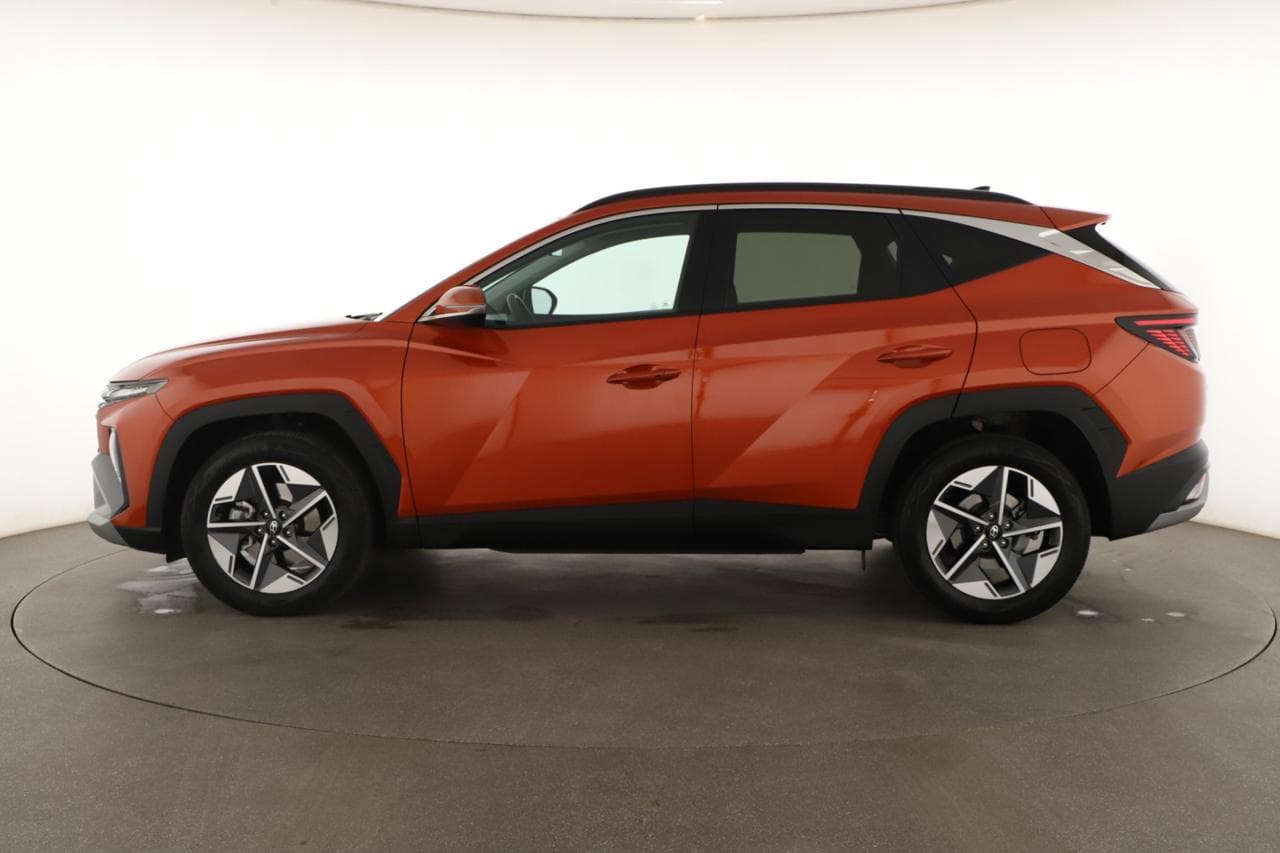 2025 Hyundai TUCSON - 4