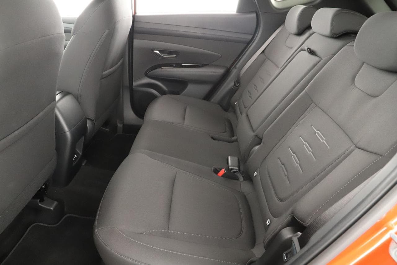 2025 Hyundai TUCSON - 19