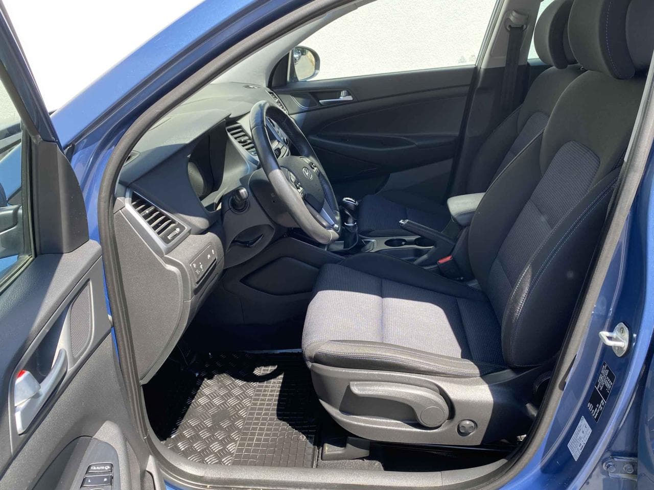 2016 Hyundai TUCSON - 14