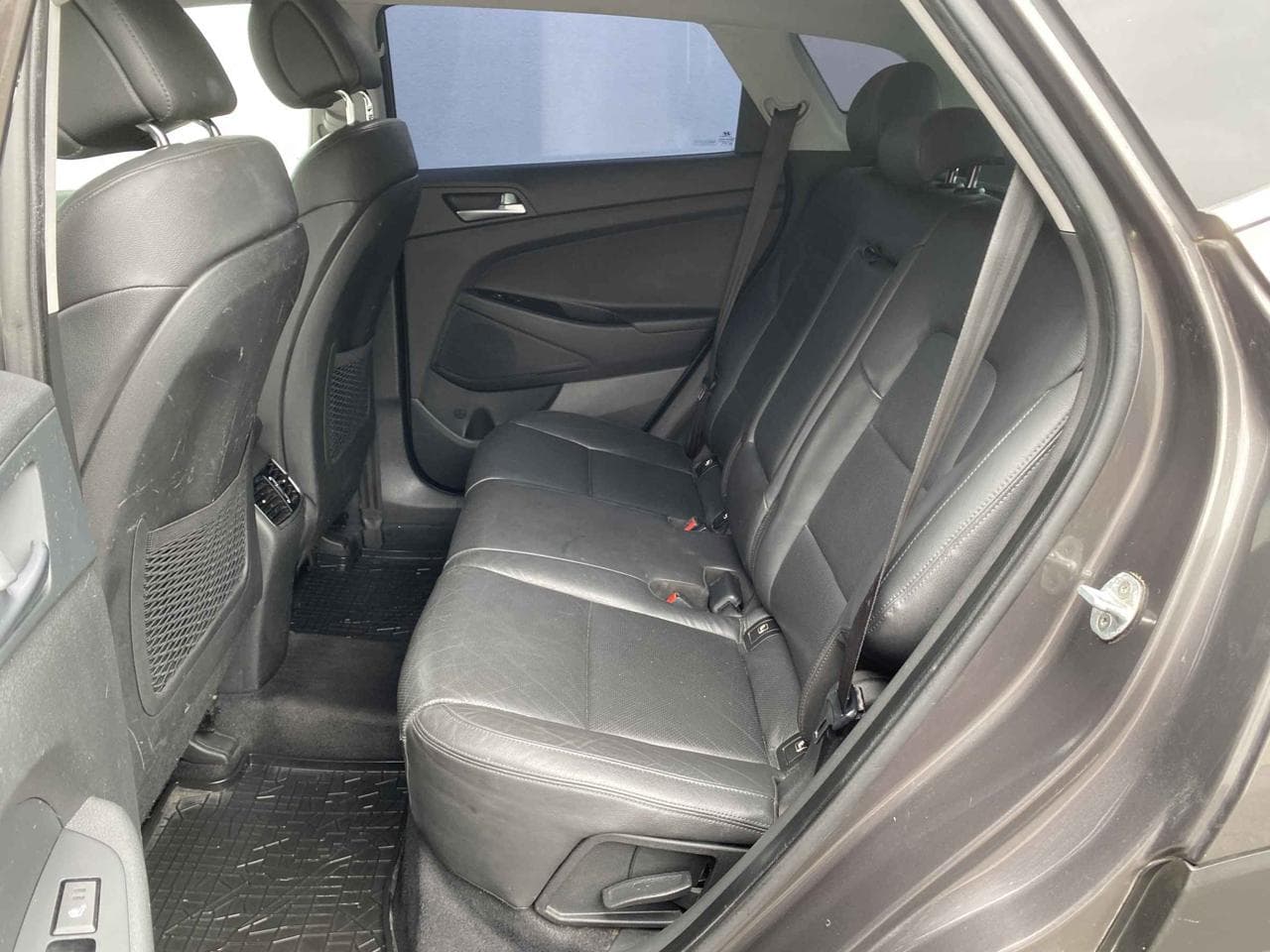 2017 Hyundai TUCSON - 18