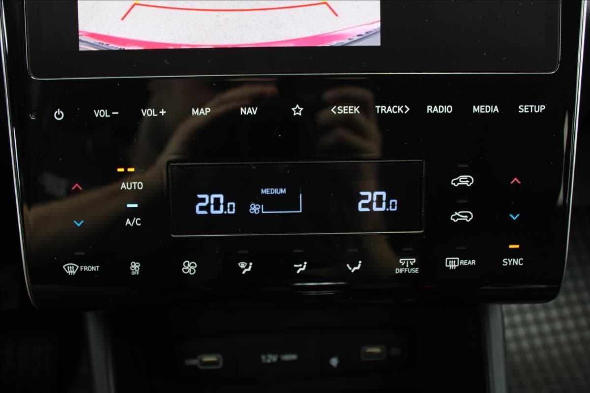 2022 Hyundai TUCSON - 18
