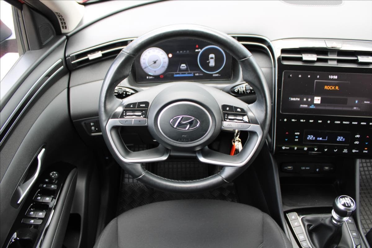 2022 Hyundai TUCSON - 11