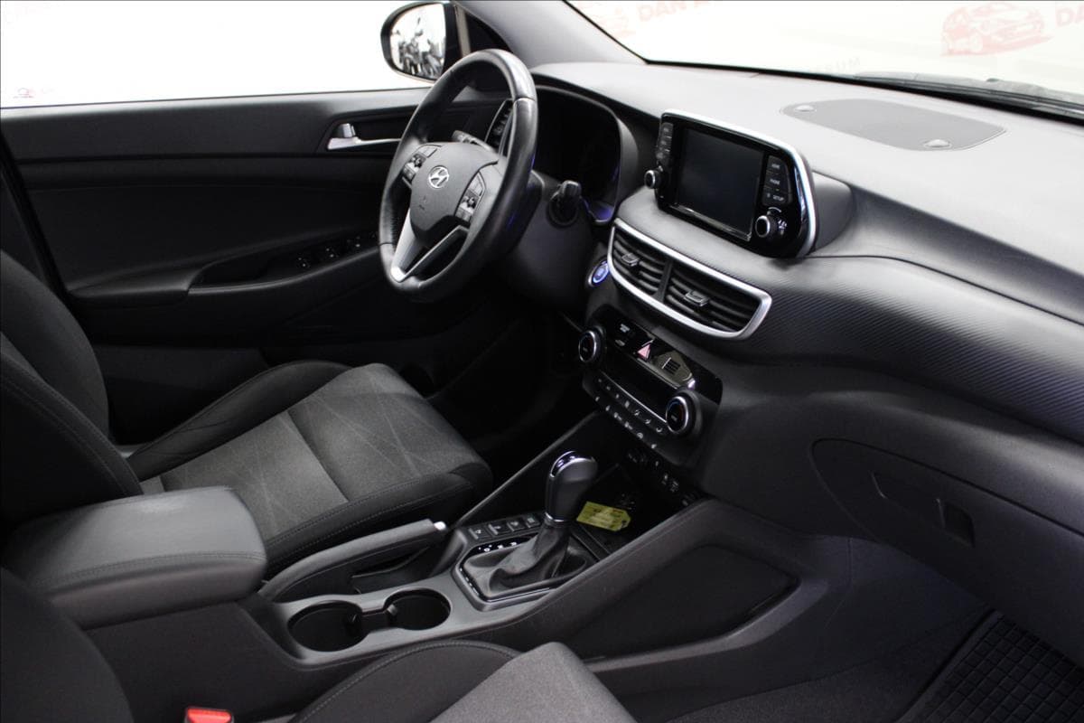 2020 Hyundai TUCSON - 13