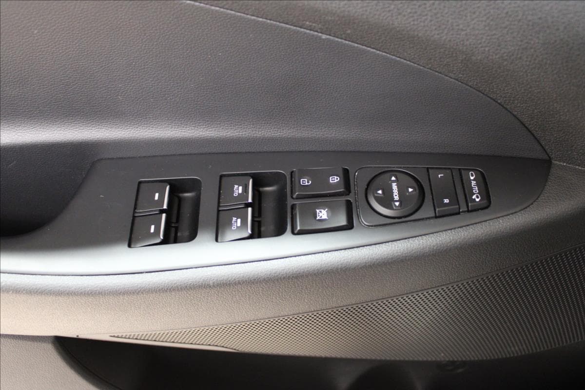 2020 Hyundai TUCSON - 15