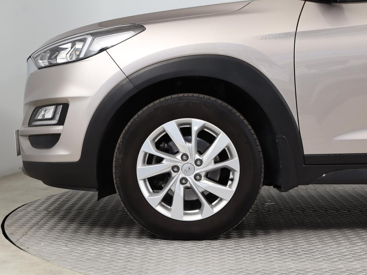 2020 Hyundai TUCSON - 32