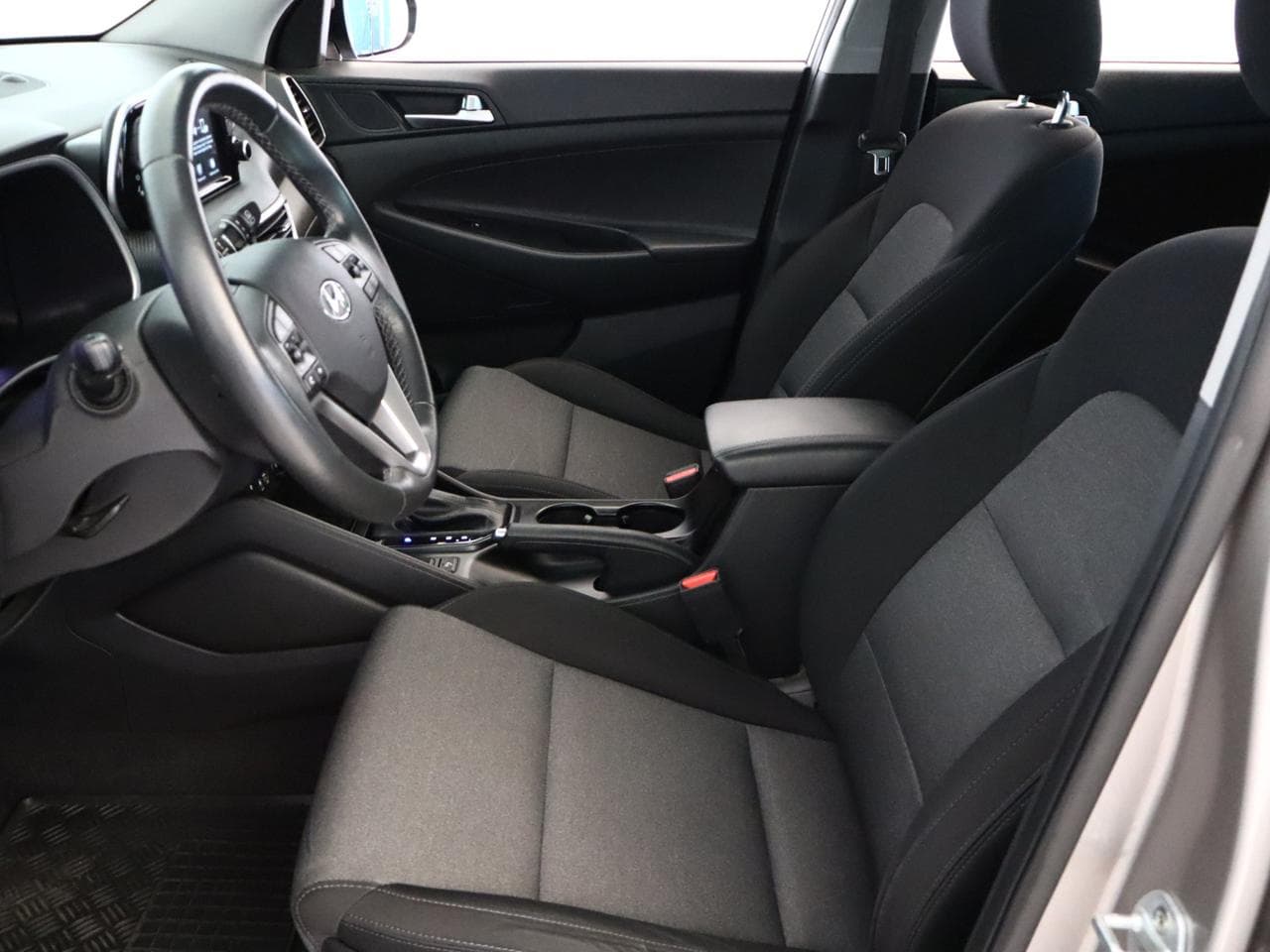 2020 Hyundai TUCSON - 24