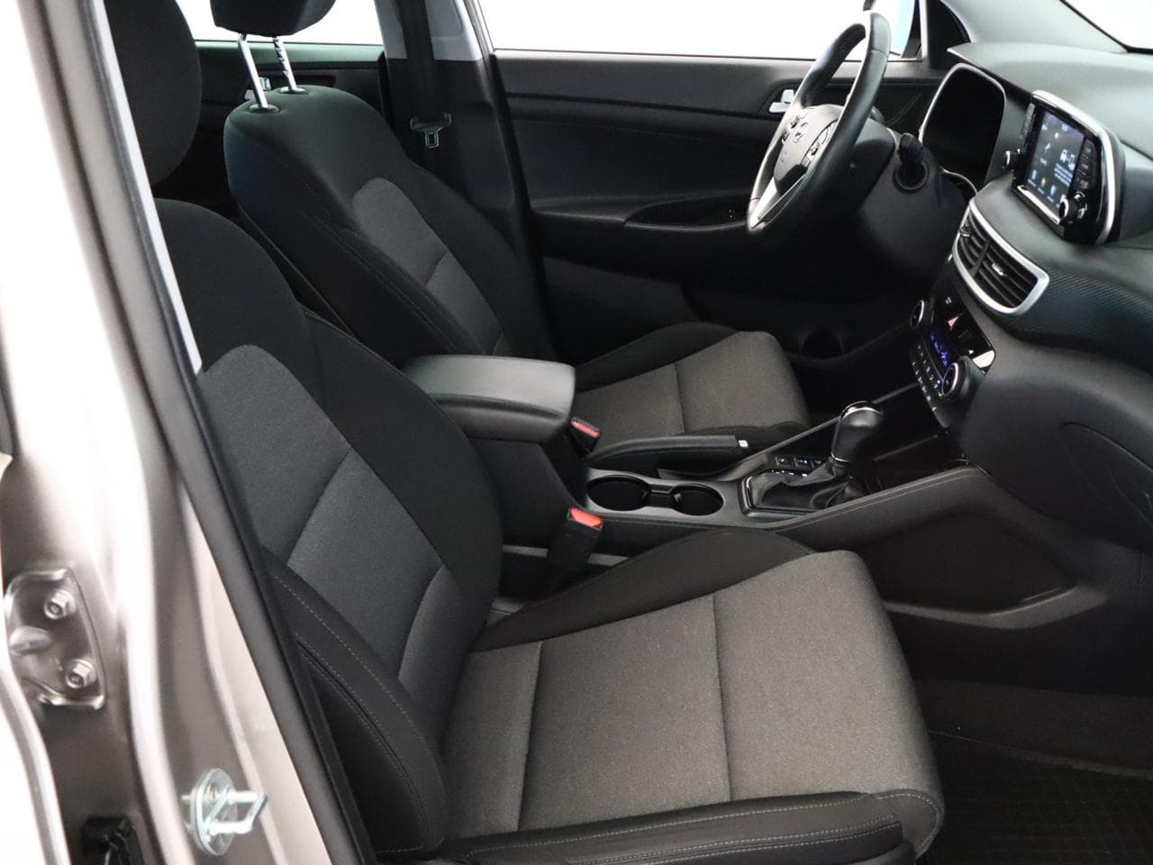 2020 Hyundai TUCSON - 17