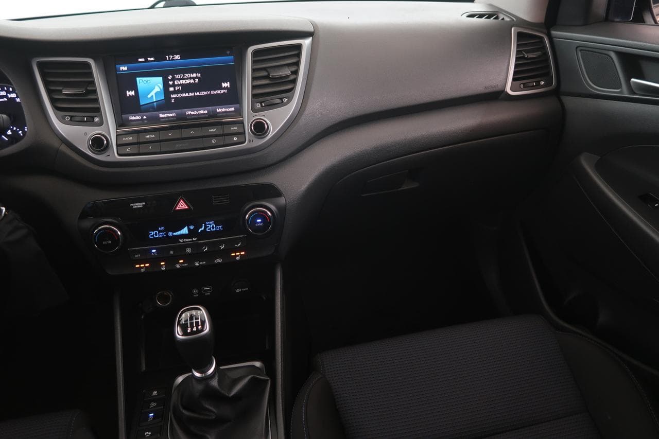 2016 Hyundai TUCSON - 21