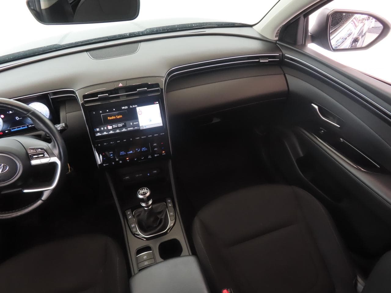 2021 Hyundai TUCSON - 11