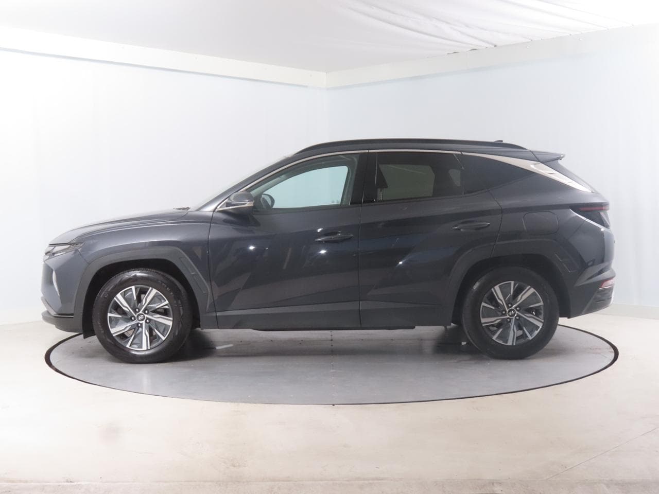 2021 Hyundai TUCSON - 4