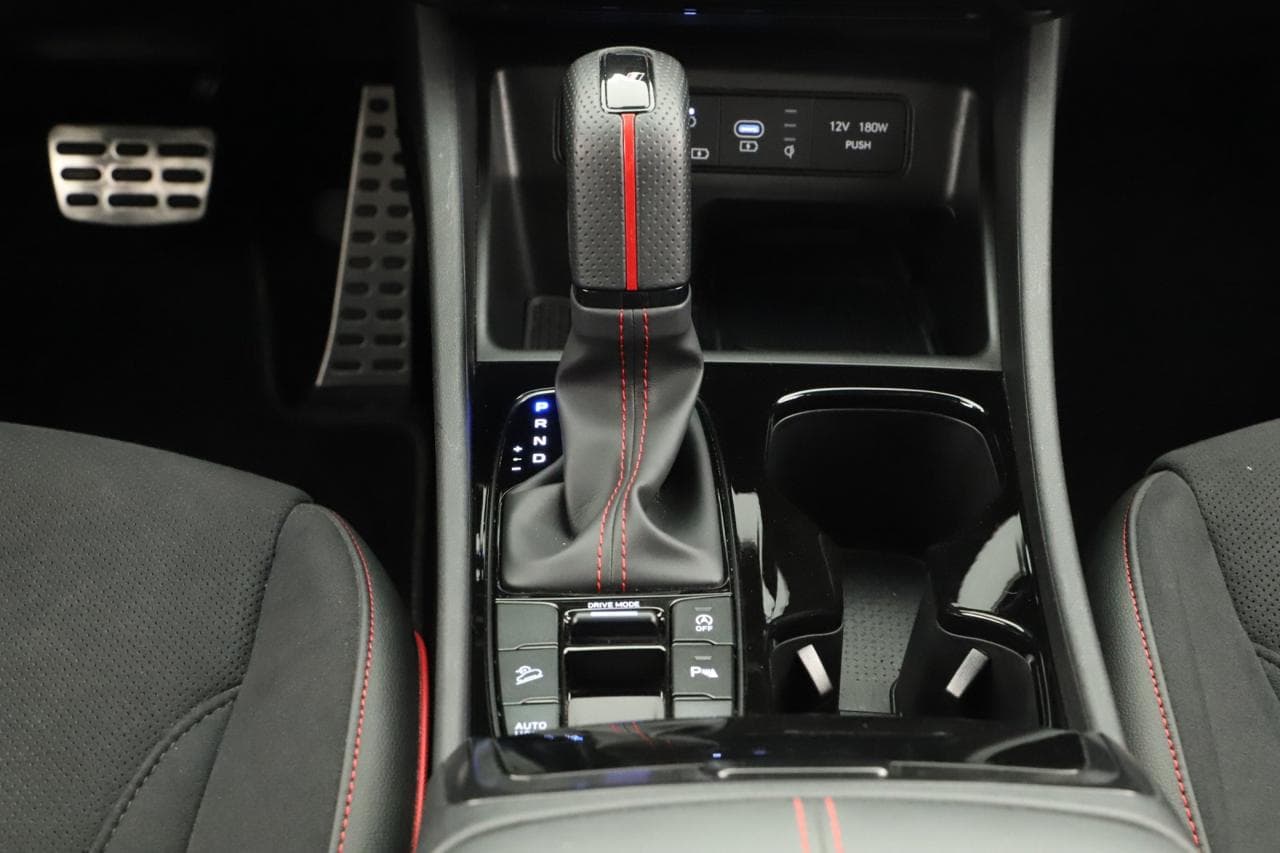 2025 Hyundai TUCSON - 18