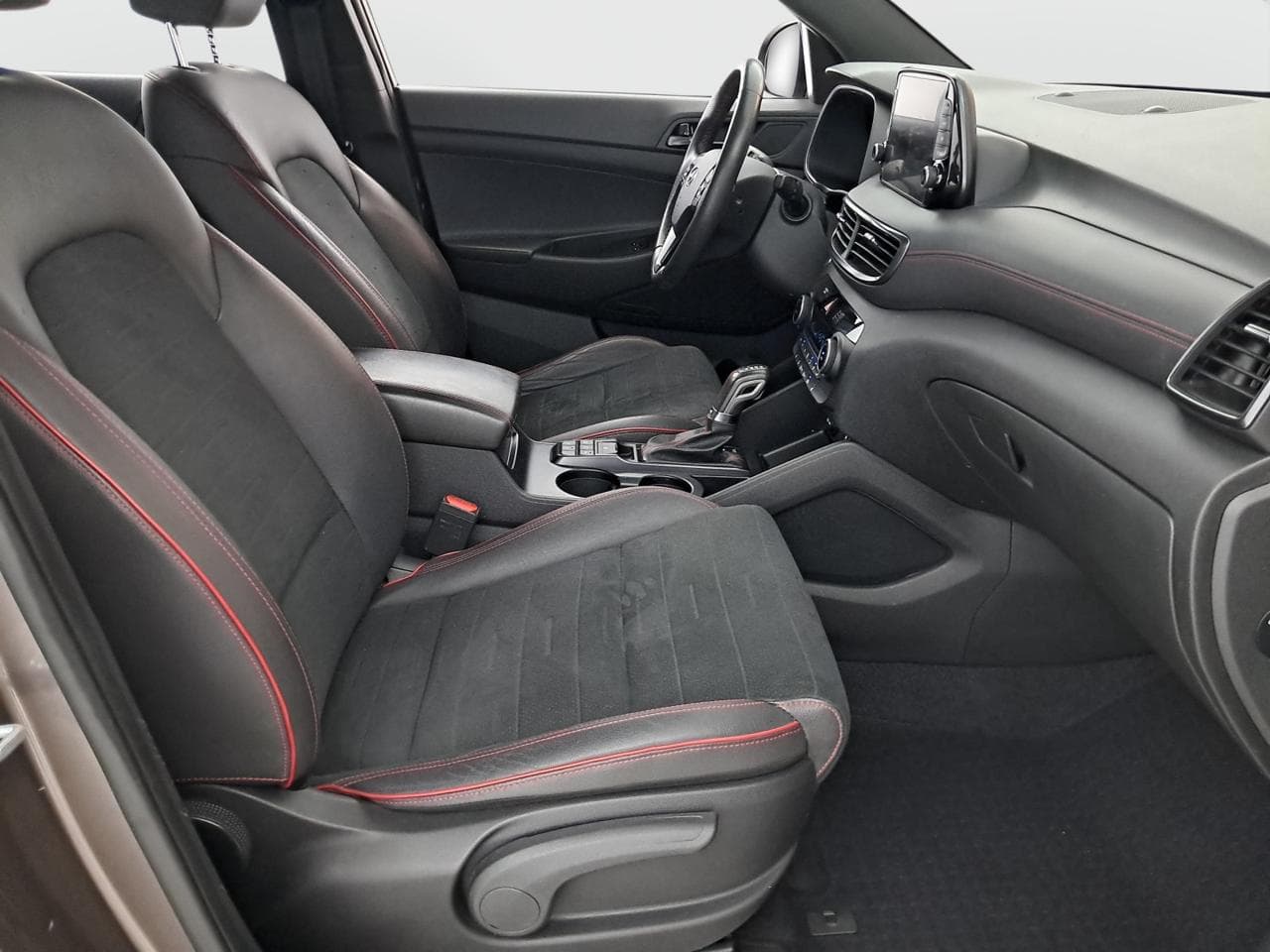 2020 Hyundai TUCSON - 11