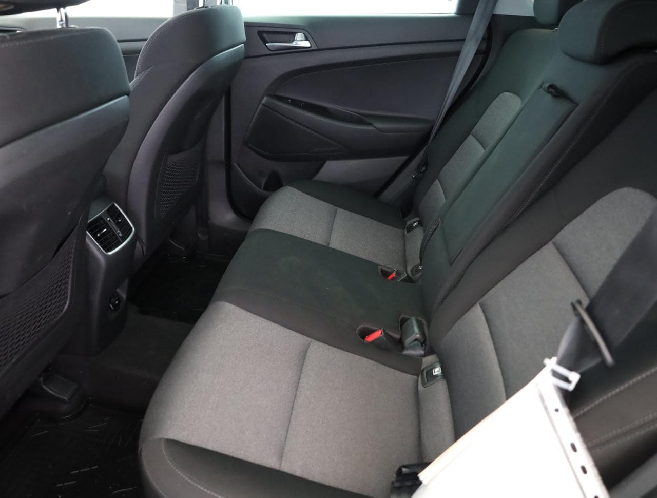 2019 Hyundai TUCSON - 12