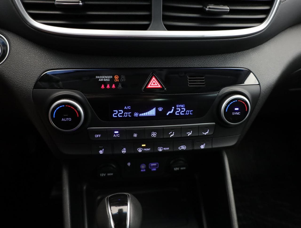 2019 Hyundai TUCSON - 16