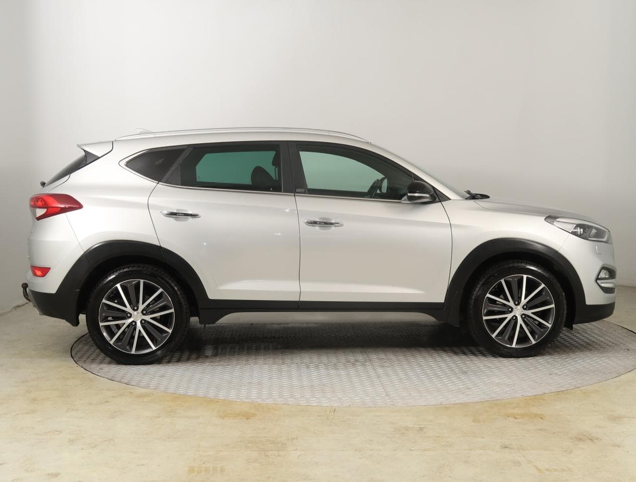 2018 Hyundai TUCSON - 8