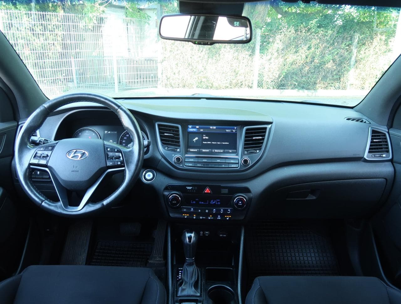 2018 Hyundai TUCSON - 10