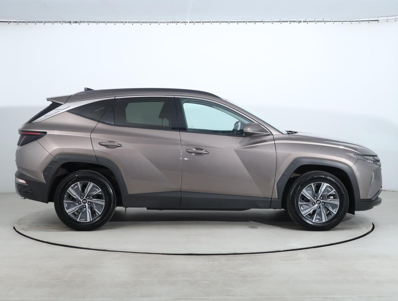 2022 Hyundai TUCSON - 15
