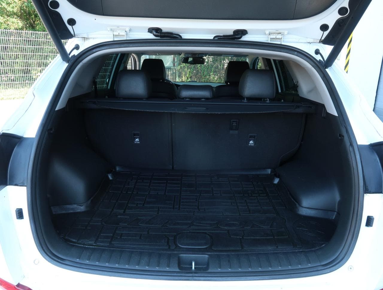 2016 Hyundai TUCSON - 39