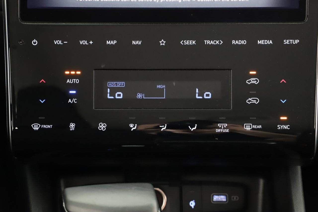 2023 Hyundai TUCSON - 38