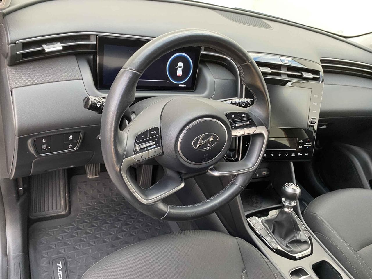 2023 Hyundai TUCSON - 17