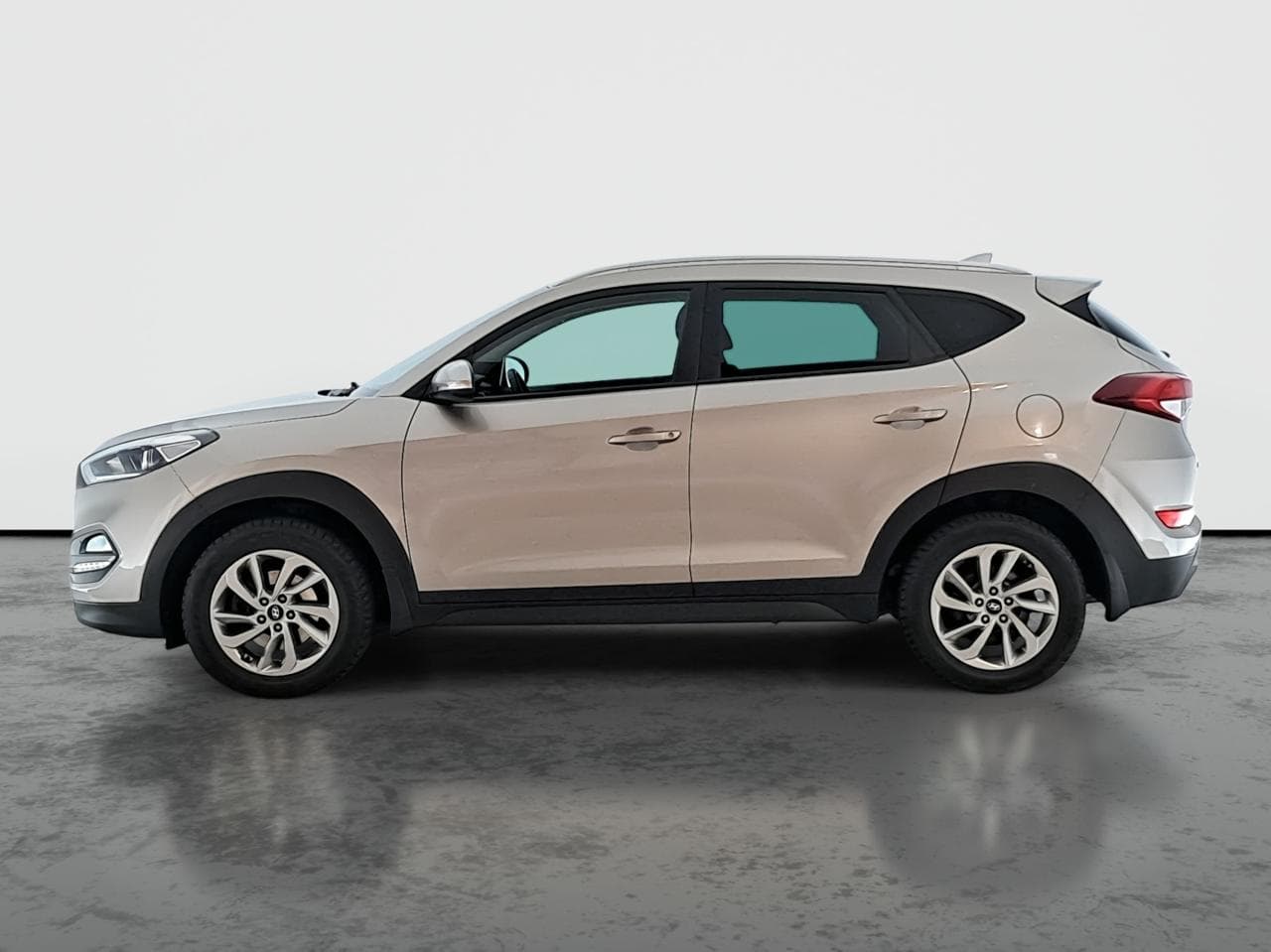 2016 Hyundai TUCSON - 6