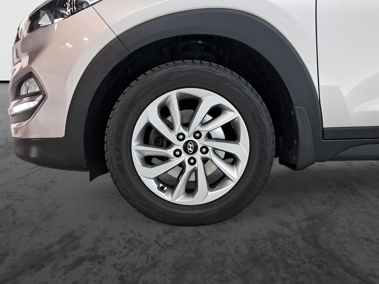 2016 Hyundai TUCSON - 35