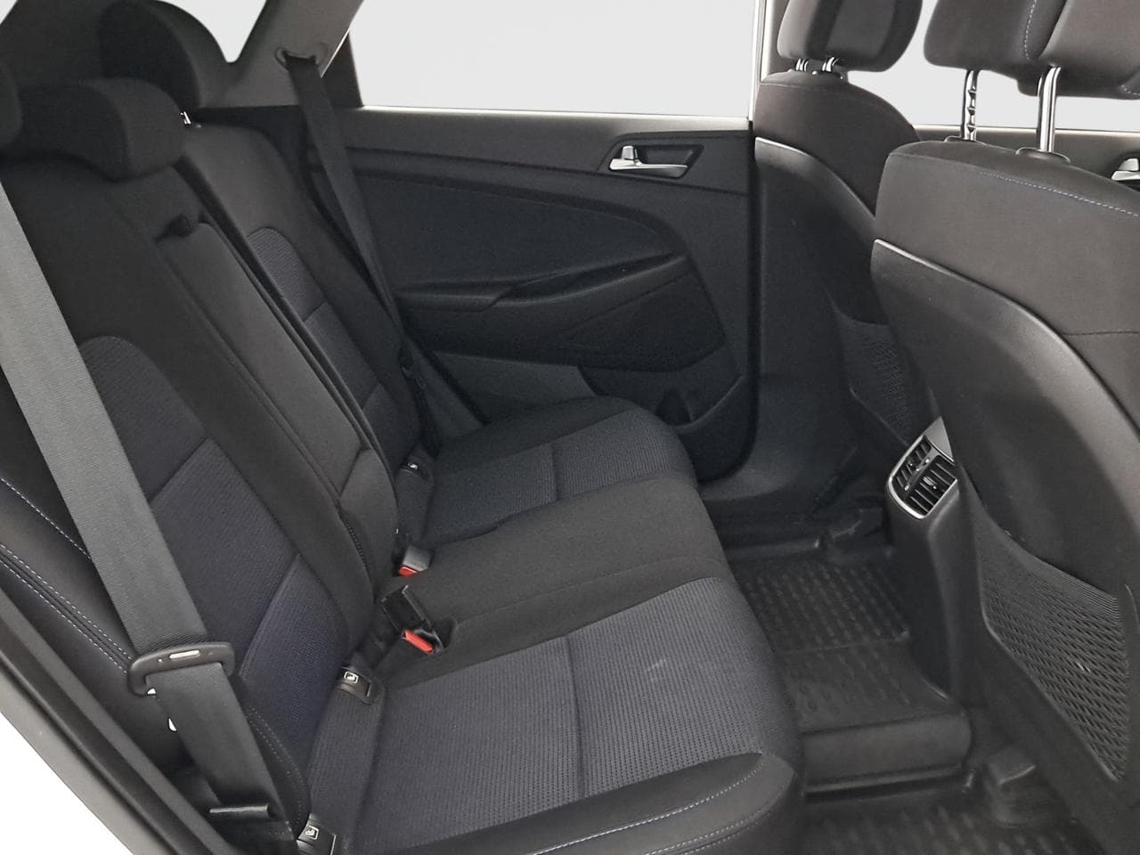2016 Hyundai TUCSON - 13