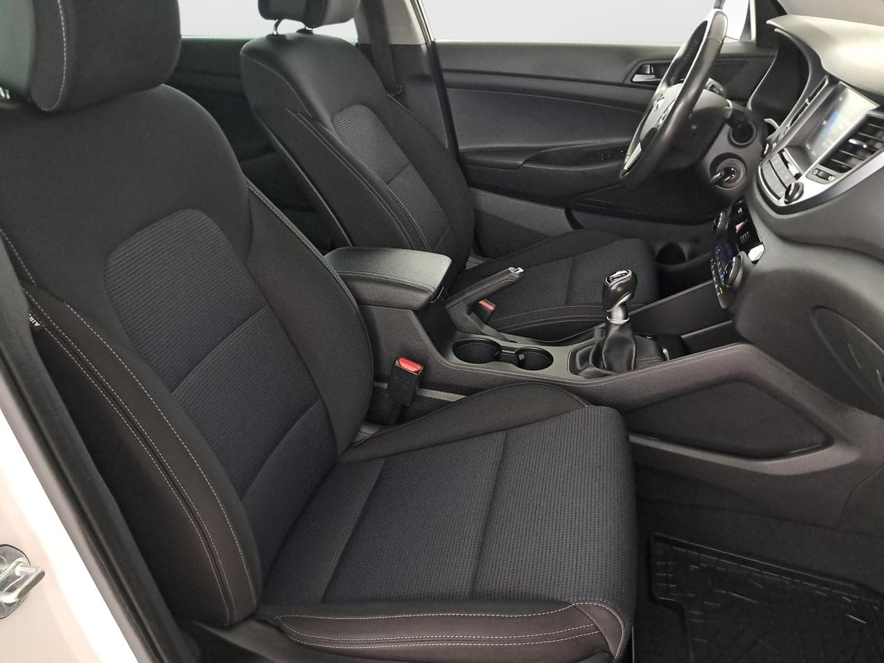 2018 Hyundai TUCSON - 12