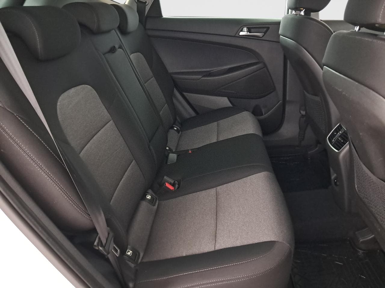 2019 Hyundai TUCSON - 13