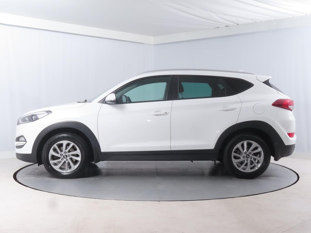 2017 Hyundai TUCSON - 4