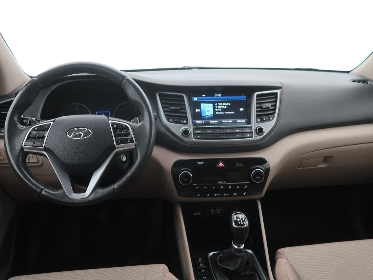2016 Hyundai TUCSON - 10