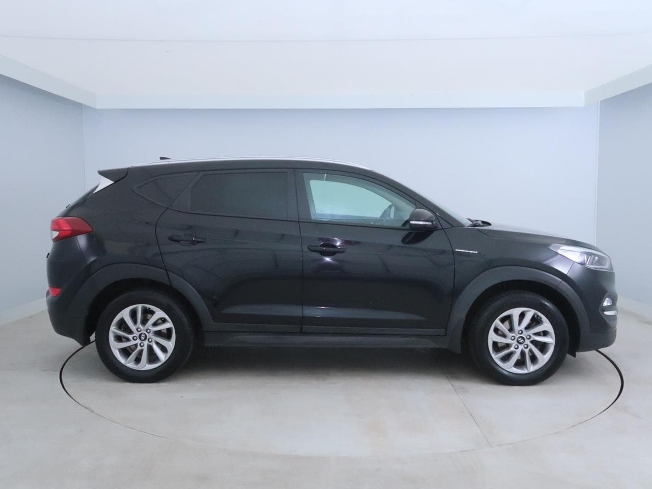 2016 Hyundai TUCSON - 8