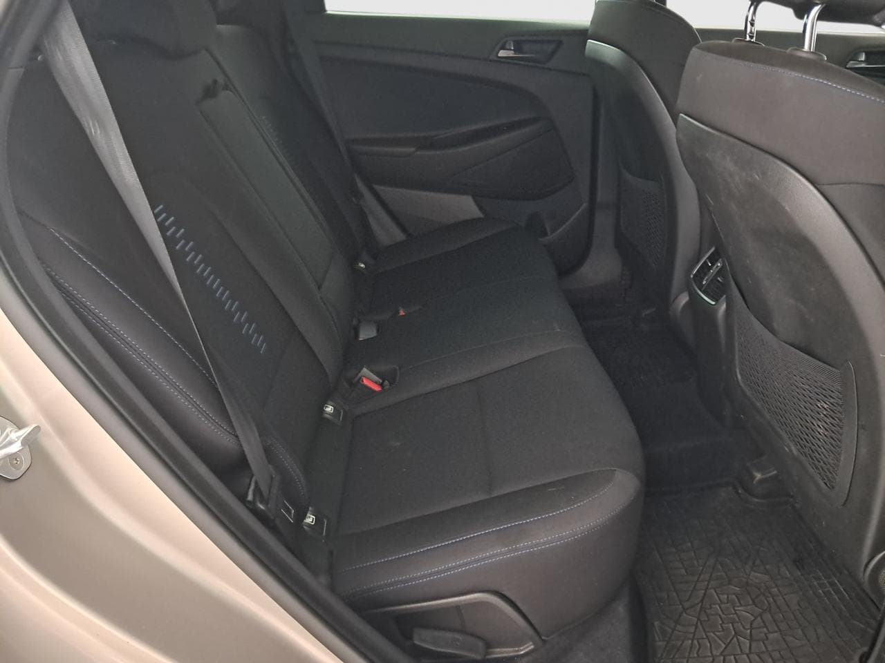 2018 Hyundai TUCSON - 13