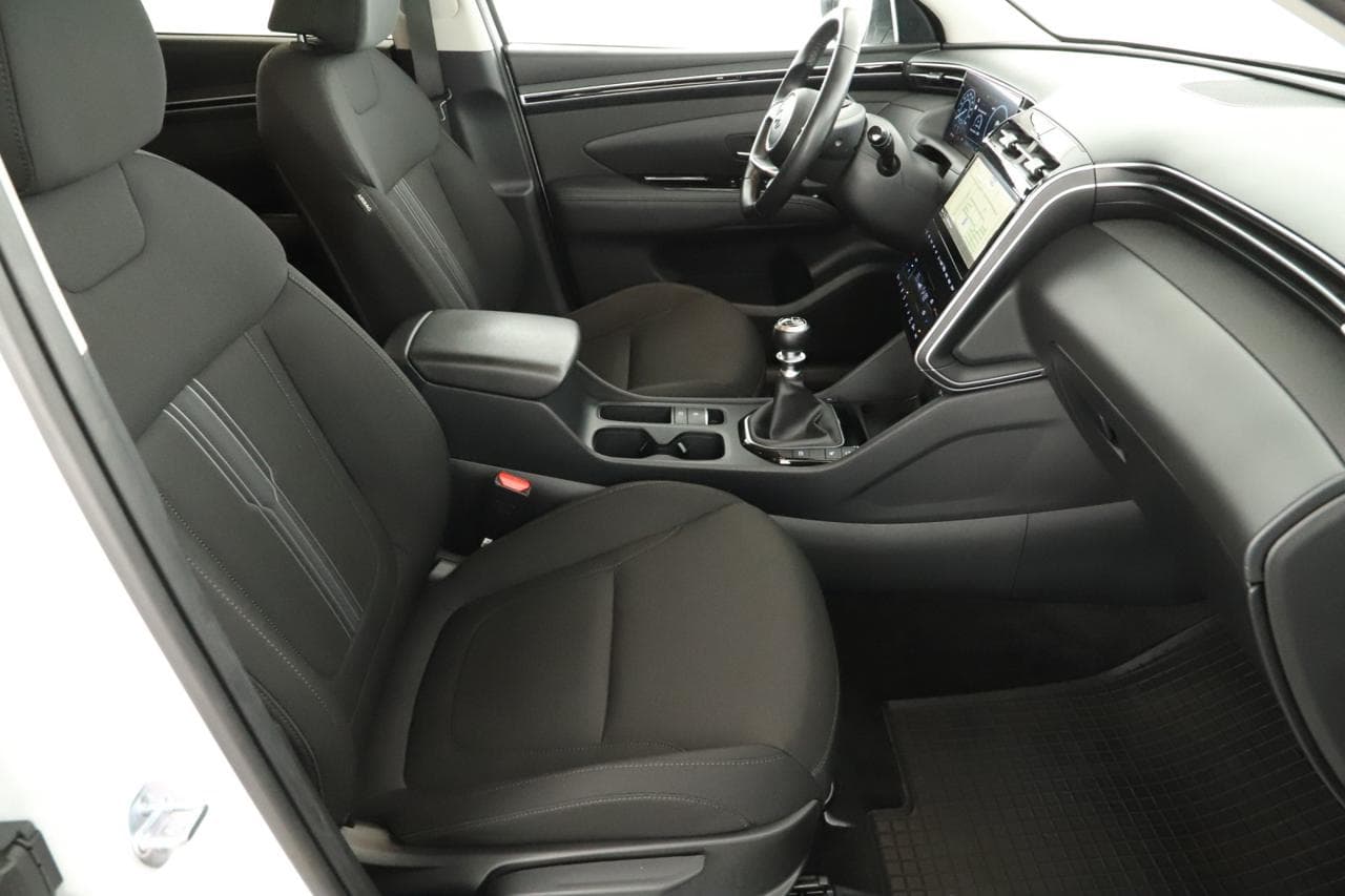 2023 Hyundai TUCSON - 10