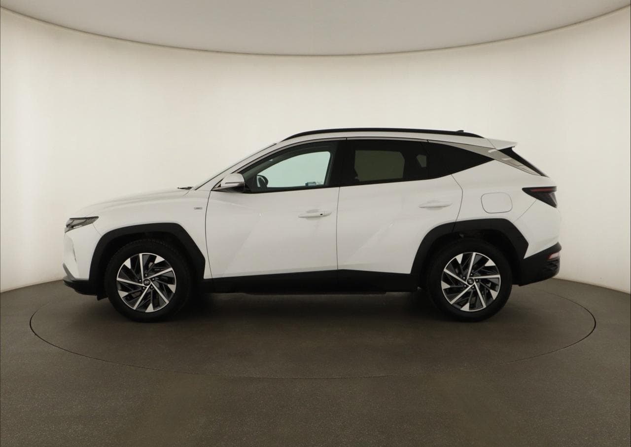 2023 Hyundai TUCSON - 4