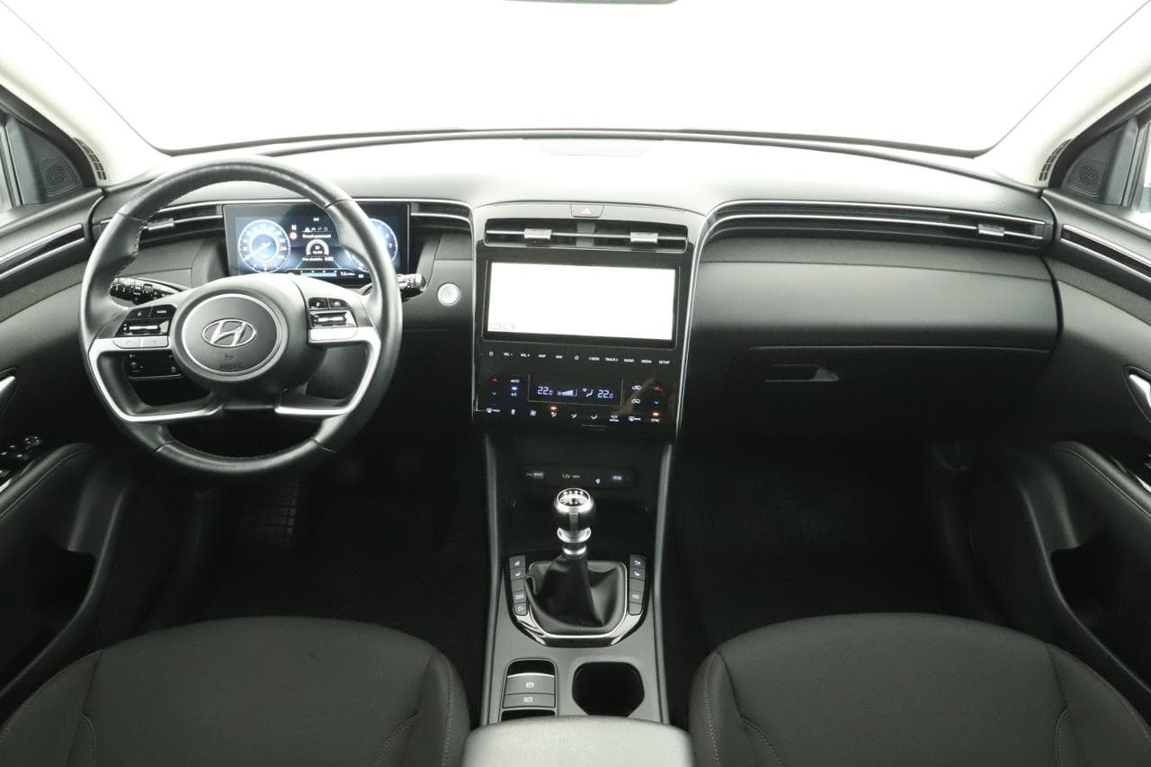 2023 Hyundai TUCSON - 18