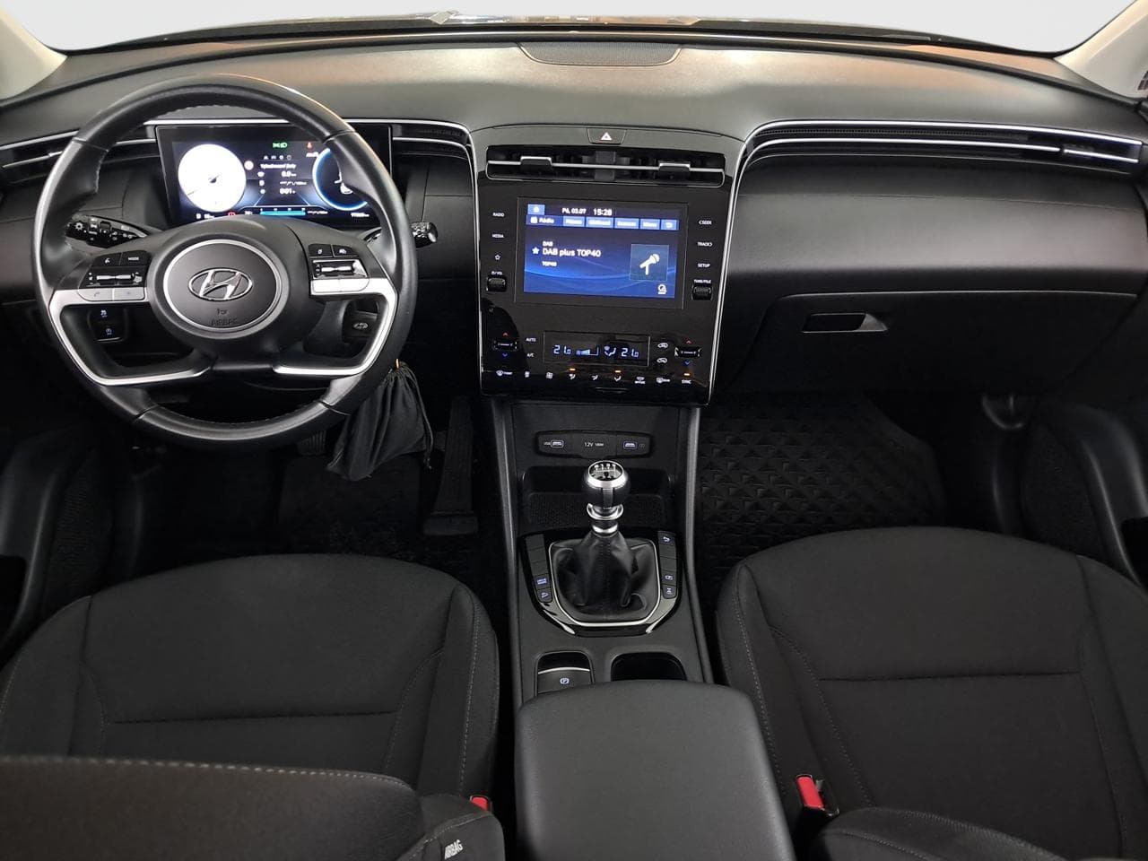 2022 Hyundai TUCSON - 10
