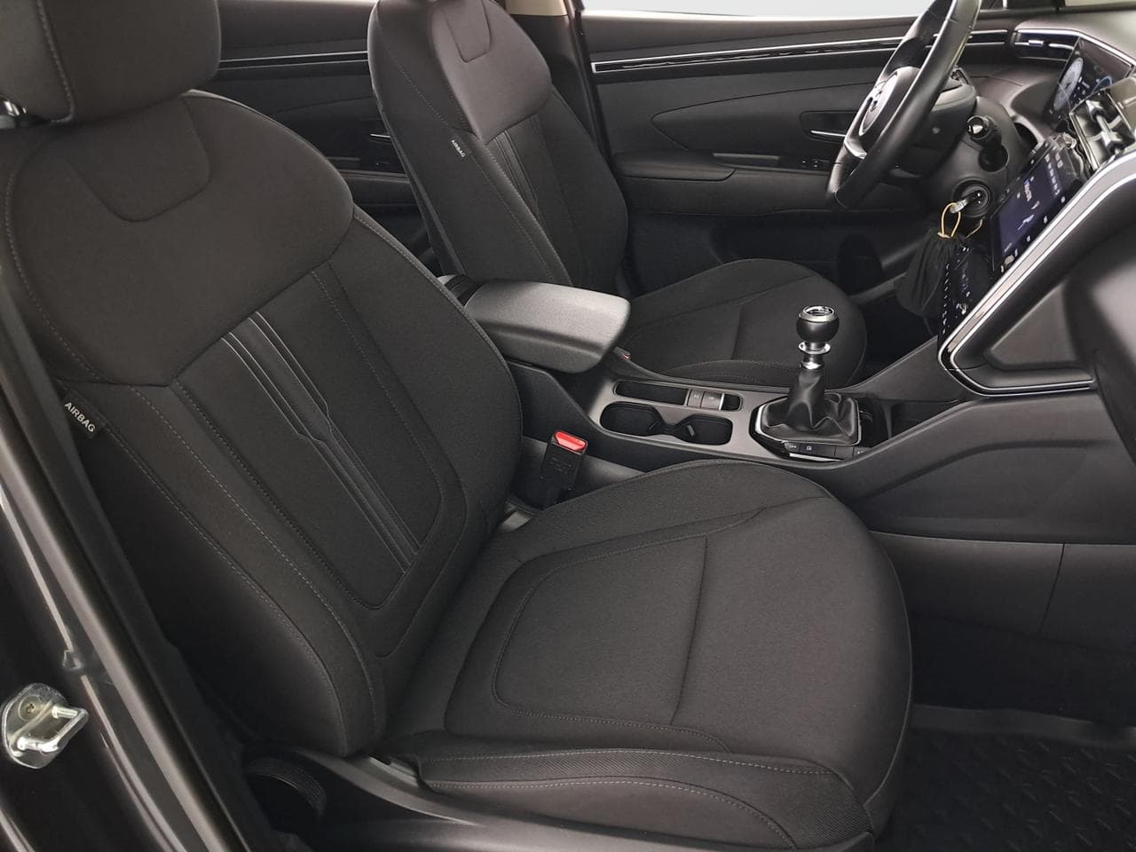 2022 Hyundai TUCSON - 12