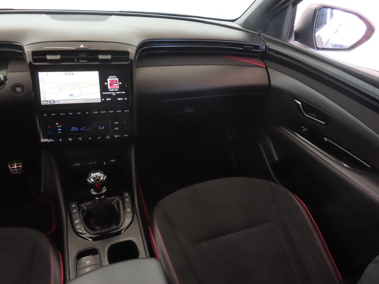 2022 Hyundai TUCSON - 11