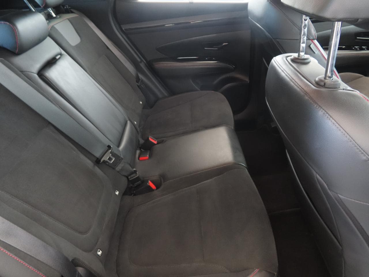 2021 Hyundai TUCSON - 13