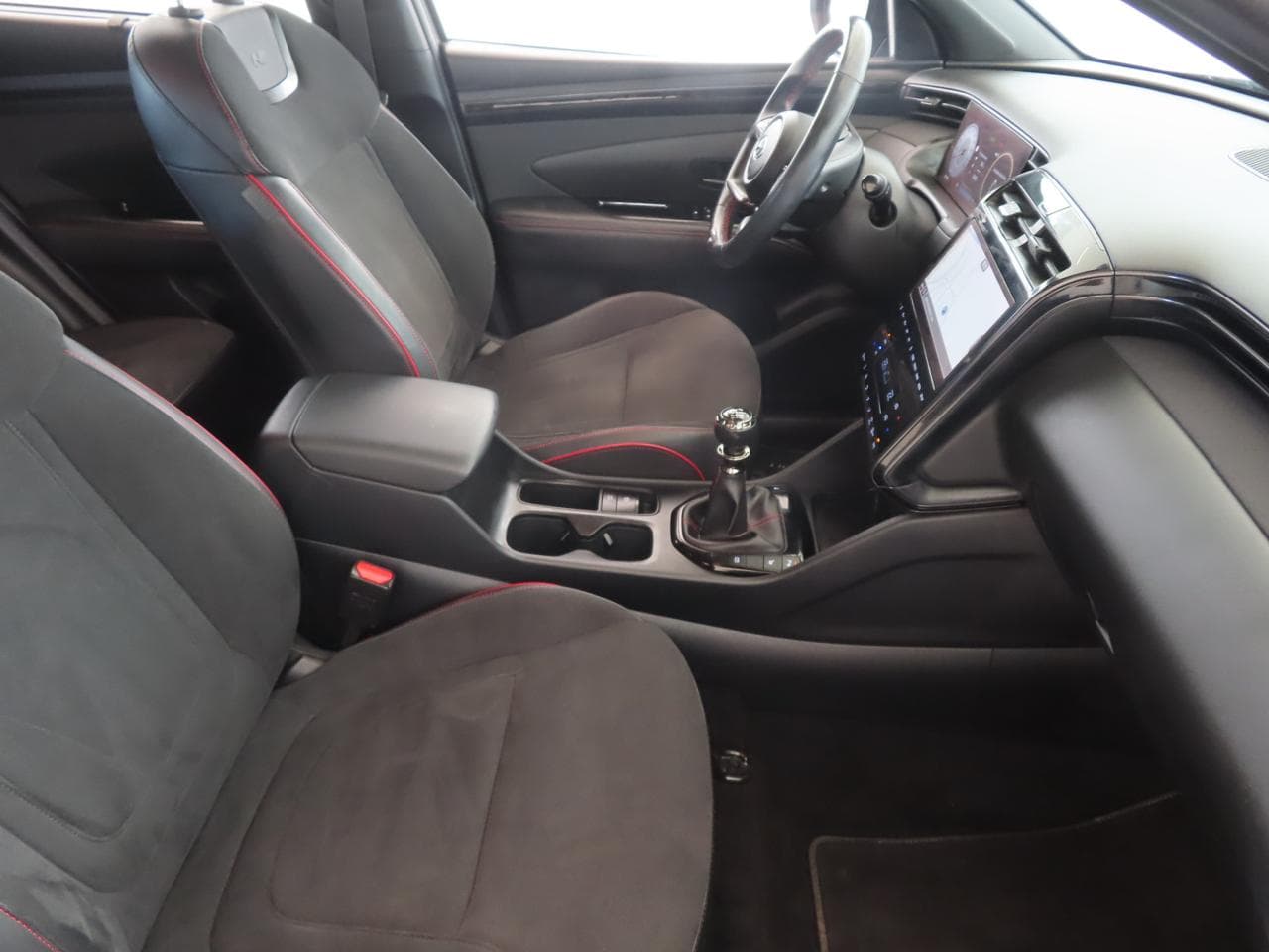 2021 Hyundai TUCSON - 12
