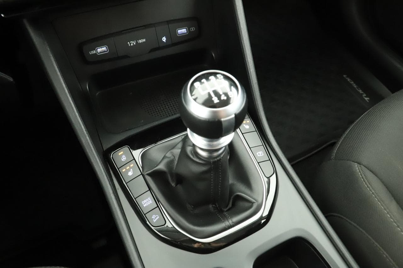 2021 Hyundai TUCSON - 17