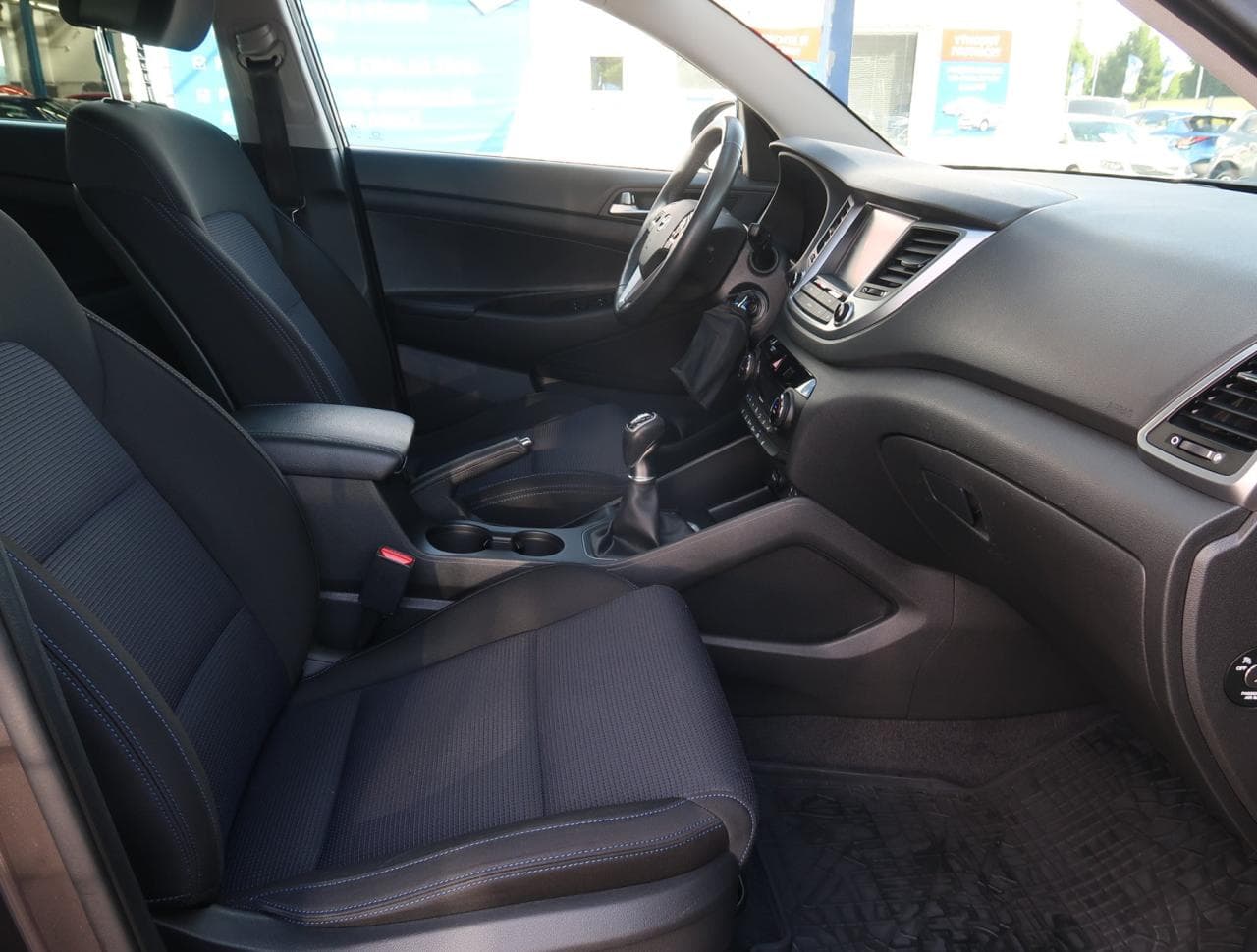 2016 Hyundai TUCSON - 12
