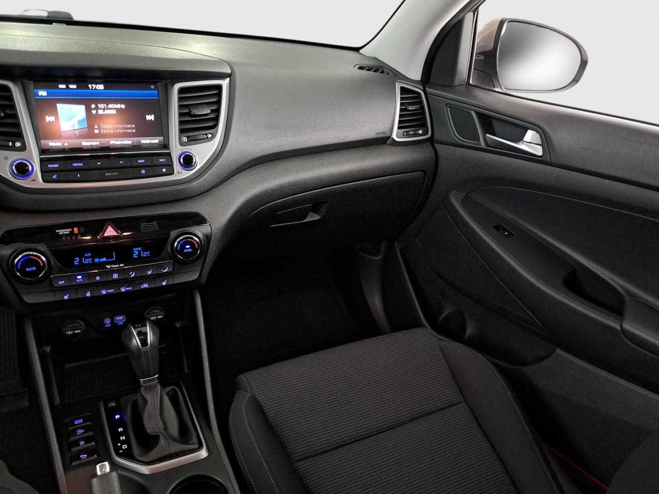 2016 Hyundai TUCSON - 11