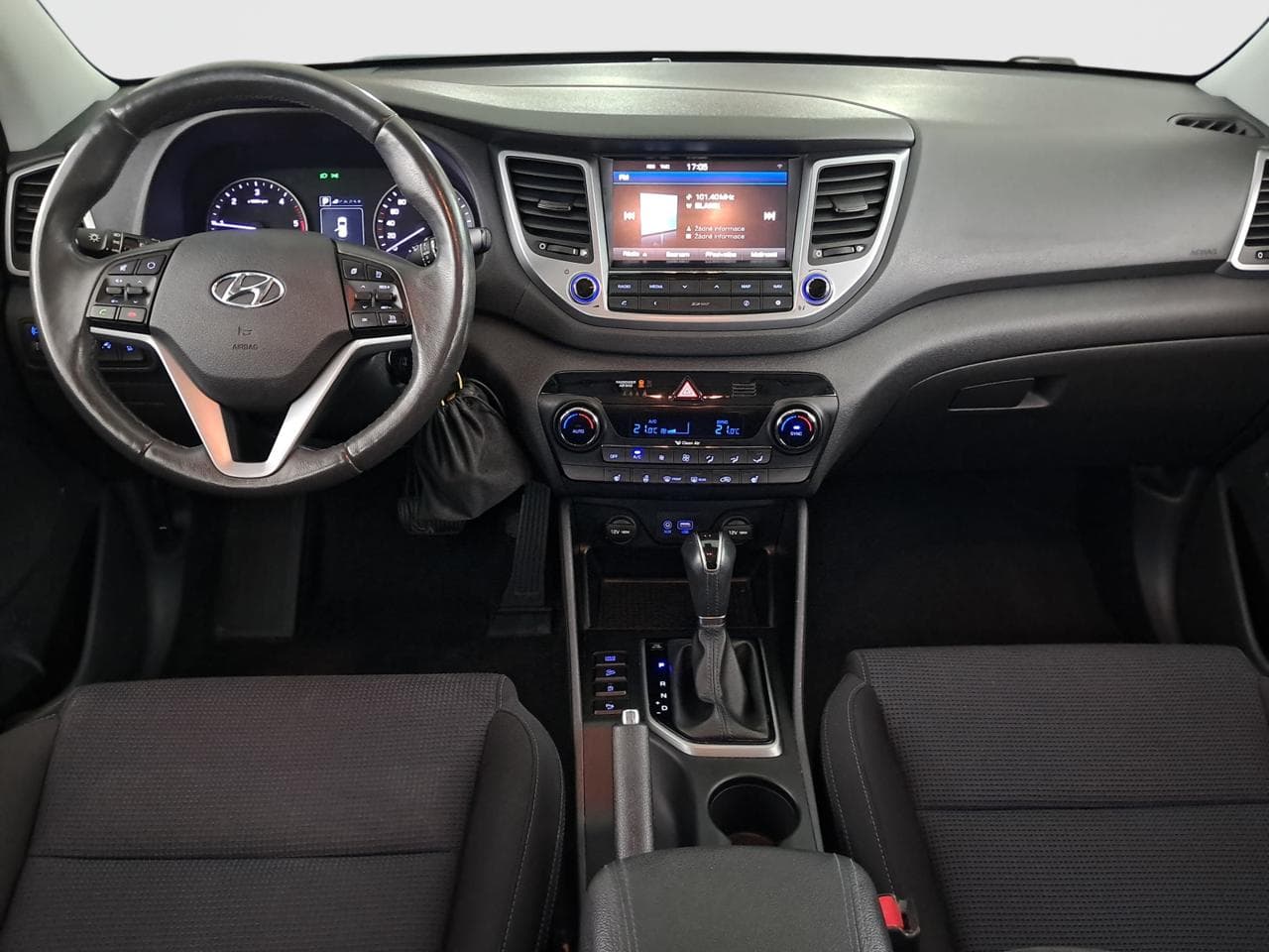 2016 Hyundai TUCSON - 10
