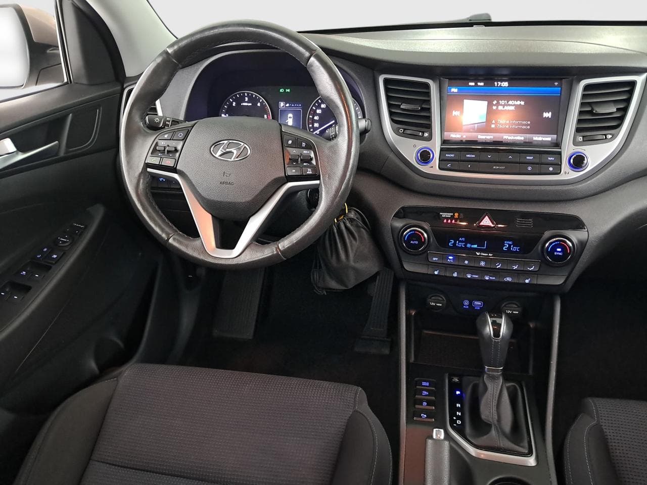 2016 Hyundai TUCSON - 9