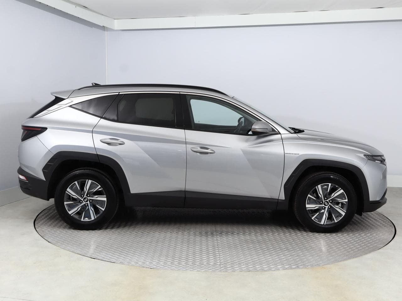 2024 Hyundai TUCSON - 8