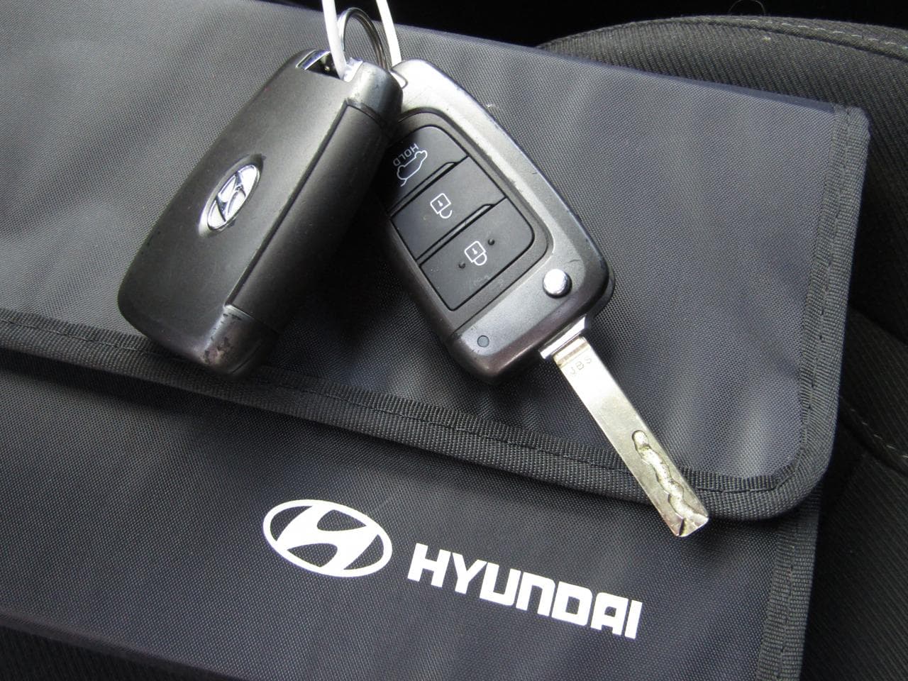 2022 Hyundai TUCSON - 19
