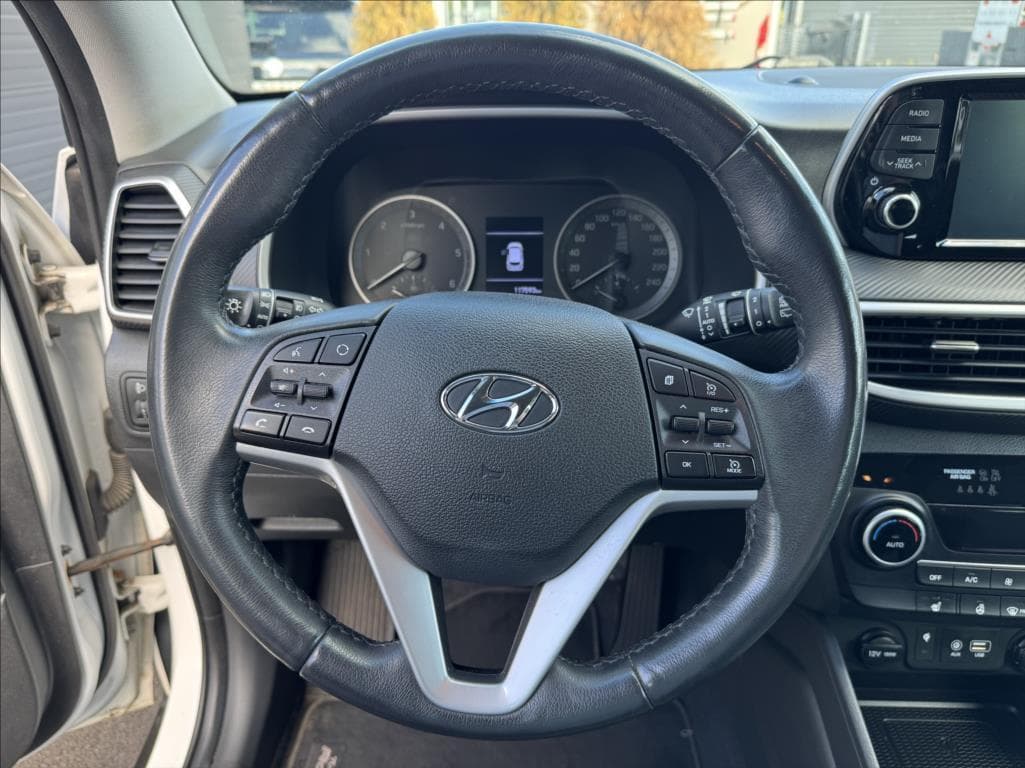 2020 Hyundai TUCSON - 15